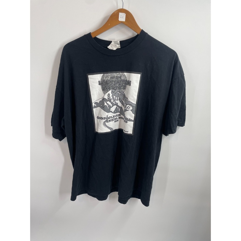 Vintage Gildan Hammer Mountain Graphic T-Shirt Black Mens 2XL Crystal Mountain